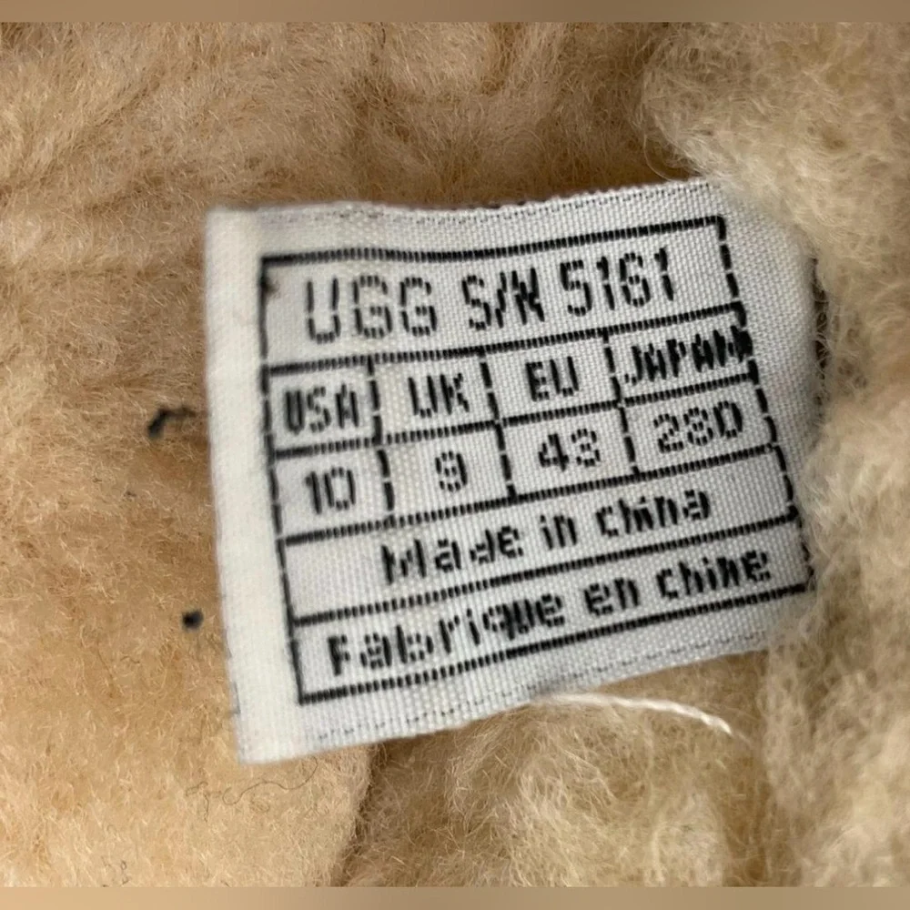 🐻 UGG Ascot Leather Slippers Men’s Size 10 – Chestnut Brown